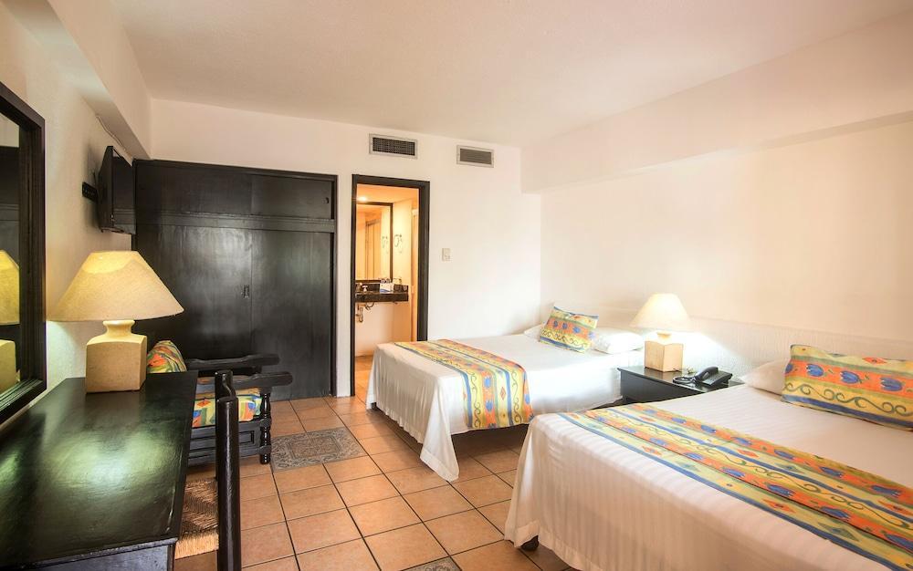 Hotel Delfin פוארטו ואלארטה מראה חיצוני תמונה